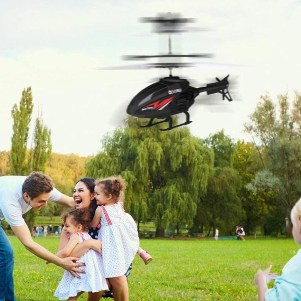 التحكم عن بعد هليكوبتر 2 قناة  - مراجعة Kids Toys Helicopter وسعره